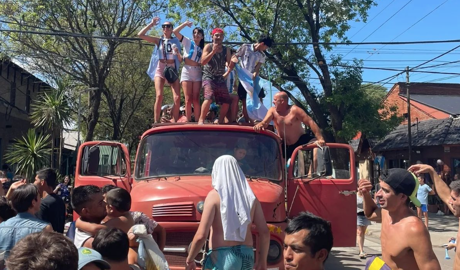 Argentina Campeón: Funes fue una fiesta celeste y blanca